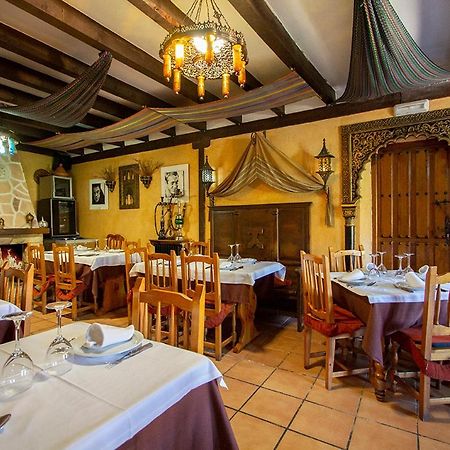 Hotel Rural Calatañazor エクステリア 写真