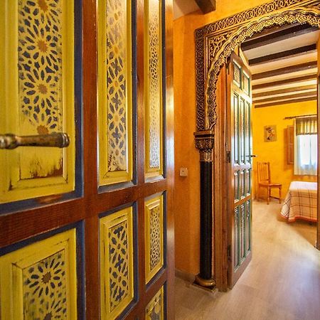 Hotel Rural Calatañazor エクステリア 写真