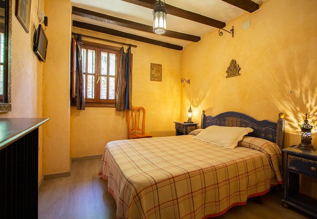 Hotel Rural Calatañazor エクステリア 写真
