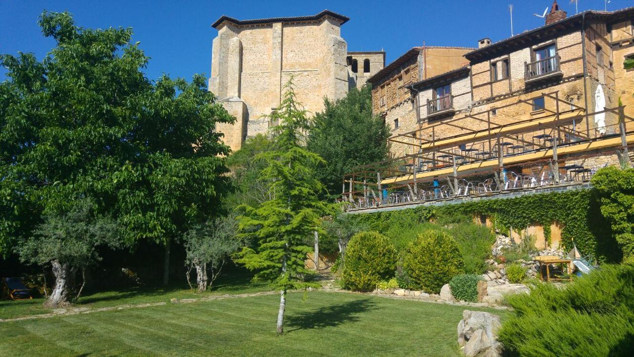 Hotel Rural Calatañazor エクステリア 写真